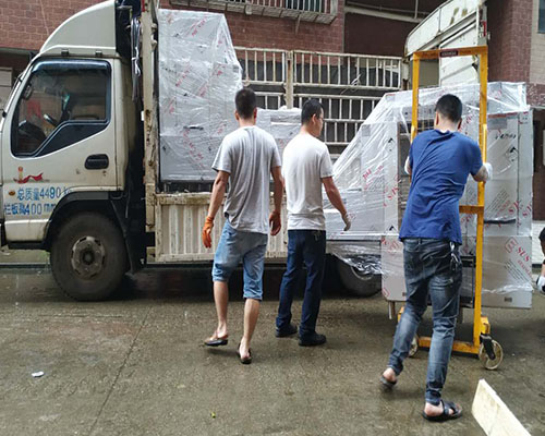 成和順商用洗碗機(jī)成功入駐湘潭貴竹學(xué)校 成和順商用洗碗機(jī)成功入駐湘潭貴竹學(xué)校